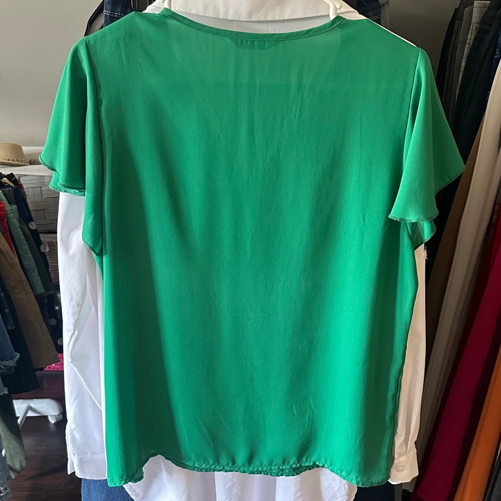 SHEIN Vibrant Green V-Neck Blouse - Picture 3 of 5